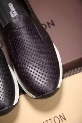 LV Men Loafers--004